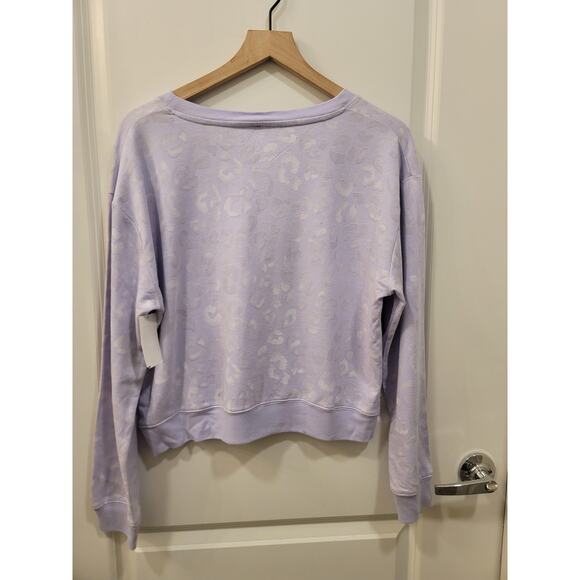 Splendid Sundown Jada Leopard Pullover with Matching Hair Tie - Picture 3 of 9